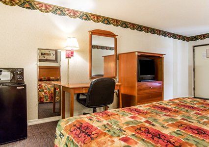 Rodeway Inn Montgomery Room photo
